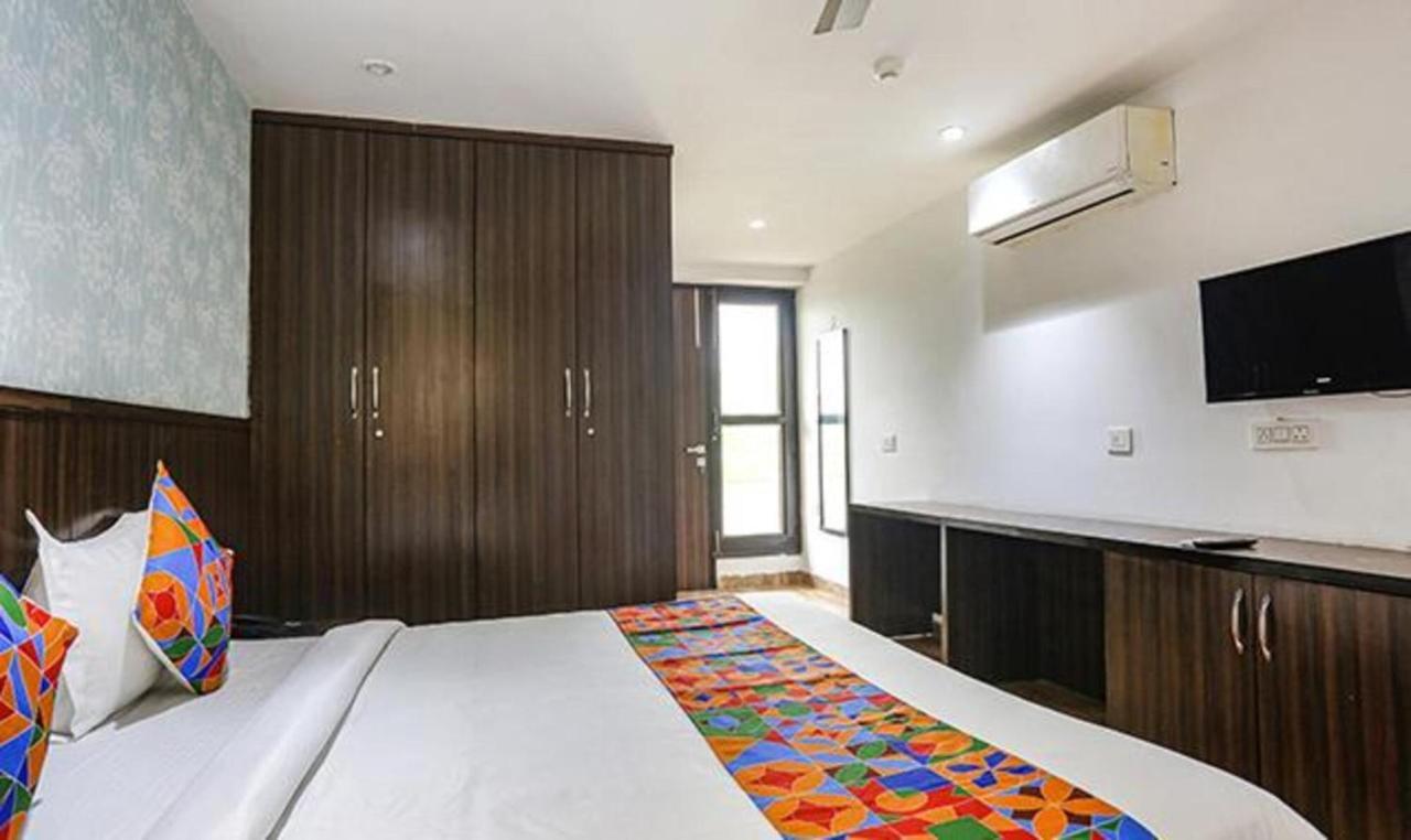 Fabexpress Rg Stay Yeni Delhi Dış mekan fotoğraf