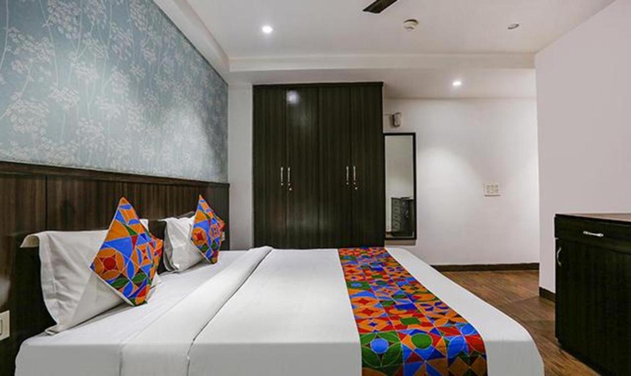 Fabexpress Rg Stay Yeni Delhi Dış mekan fotoğraf